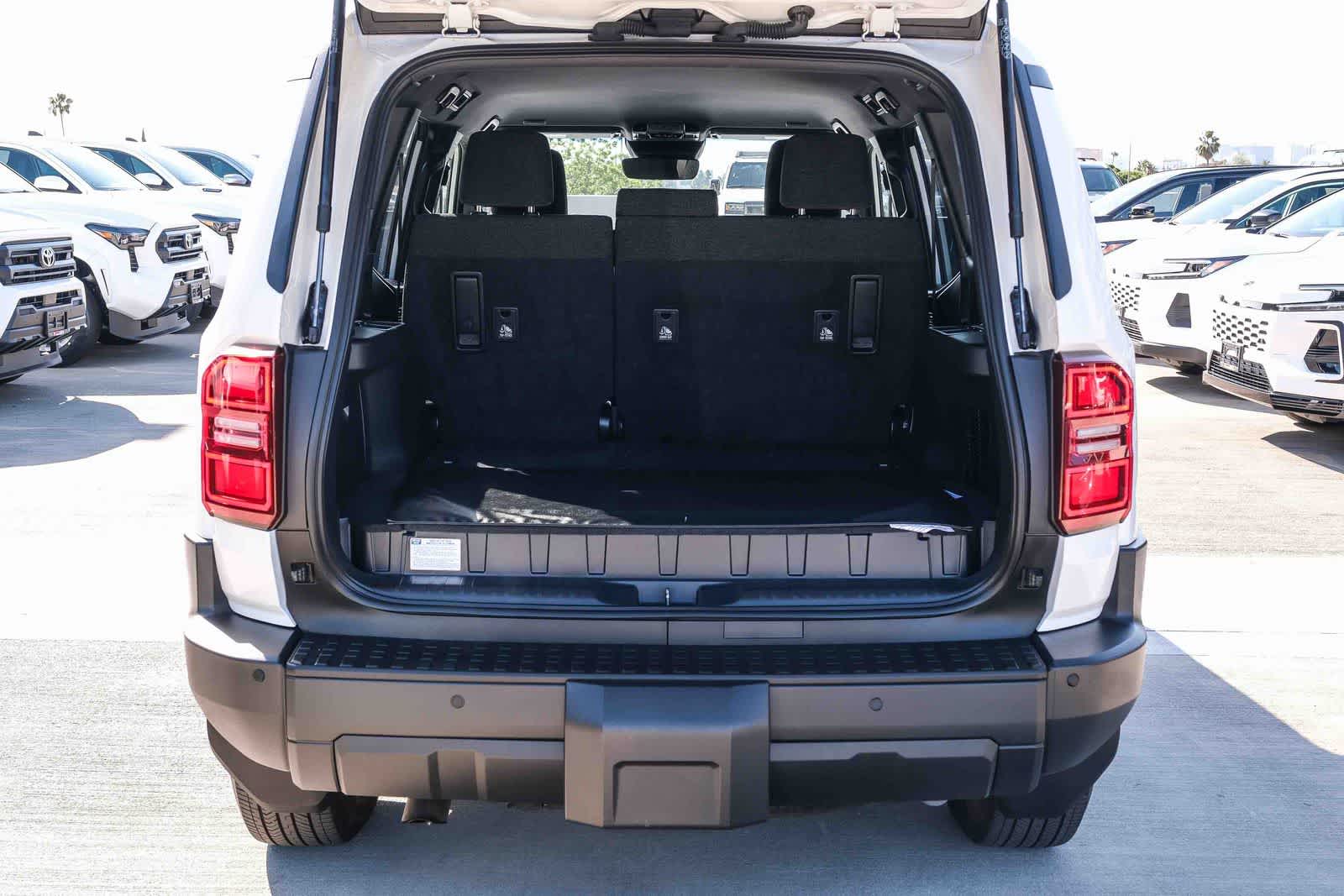 Thumbnail: 2024 Toyota Land Cruiser - 20