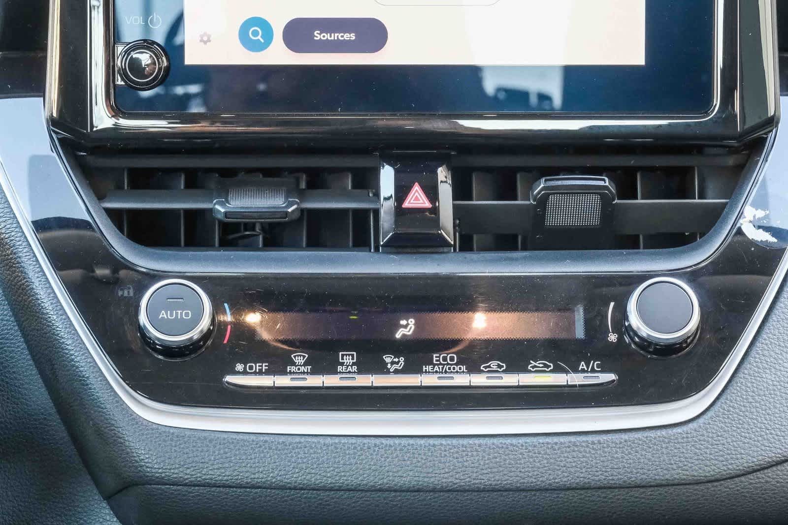 Thumbnail: 2023 Toyota Corolla - 16