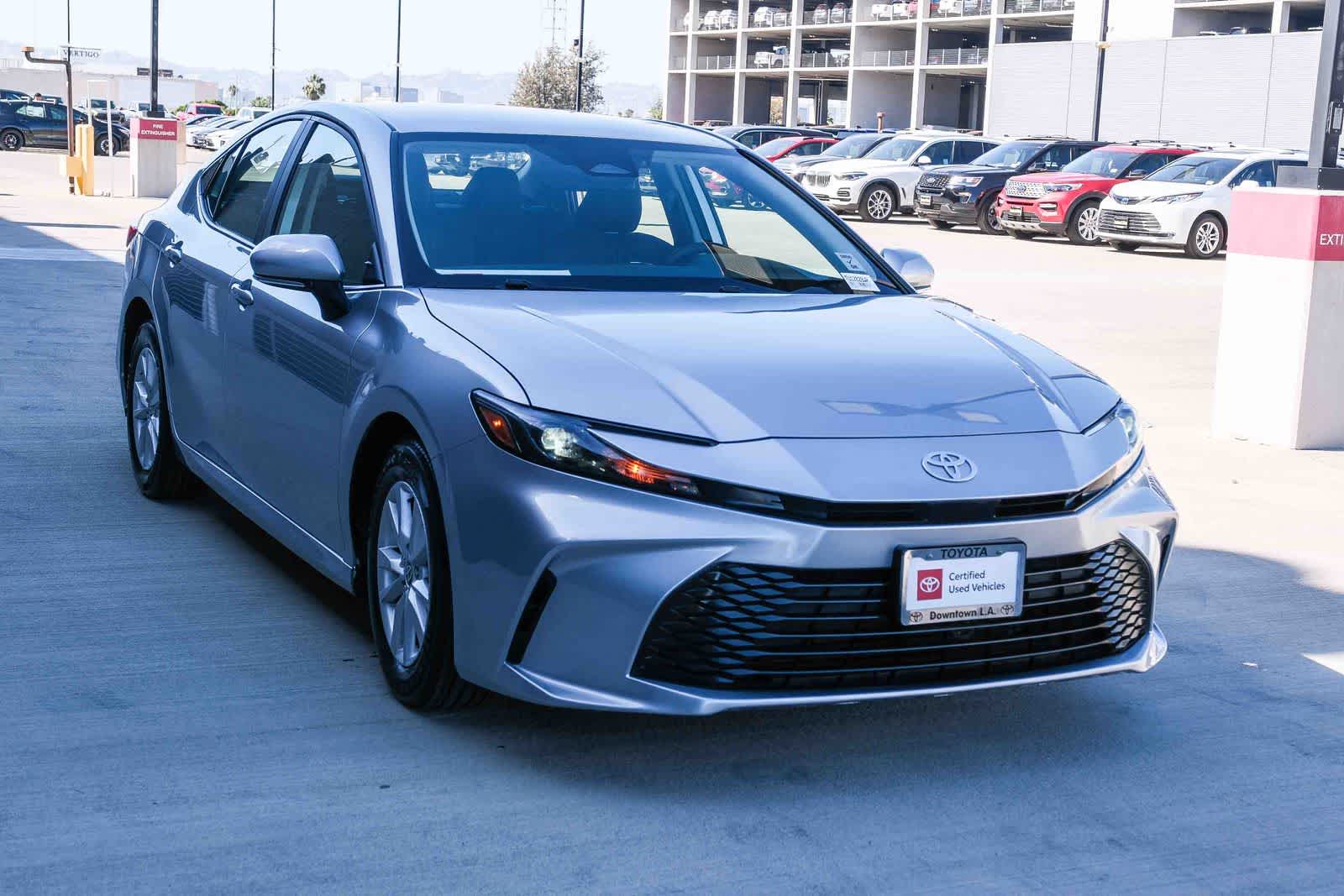 Thumbnail: 2025 Toyota Camry - 3