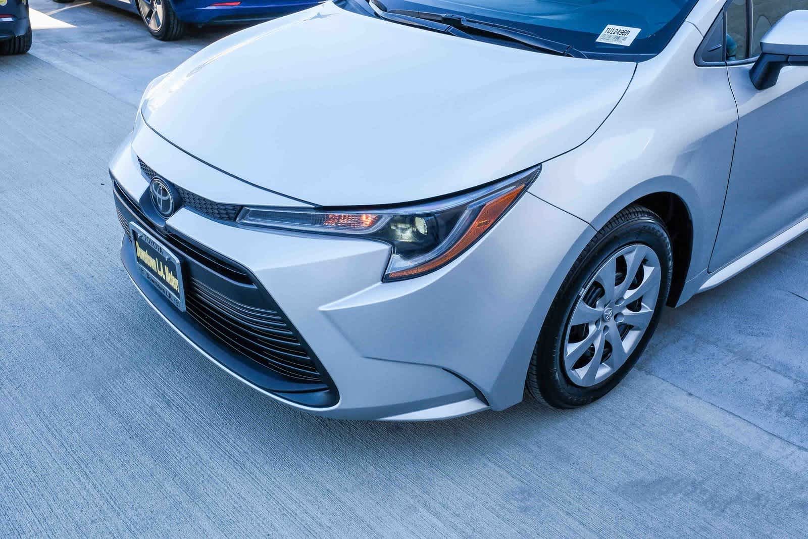 Thumbnail: 2025 Toyota Corolla - 12