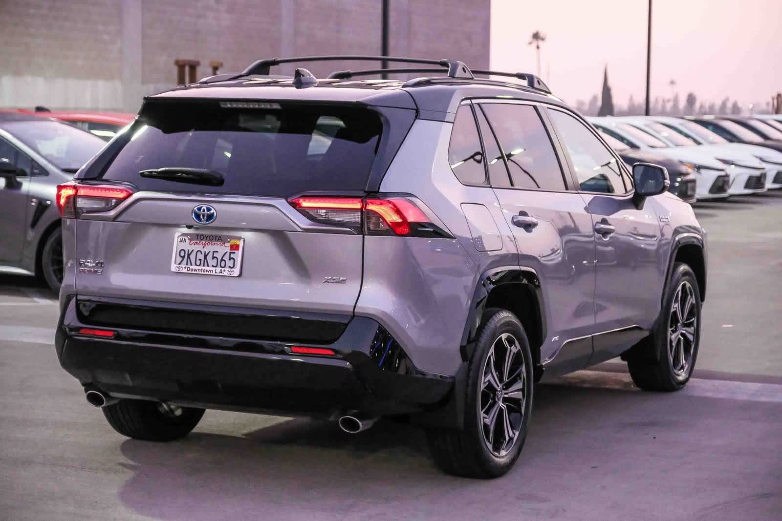 Thumbnail: 2024 Toyota RAV4 - 4