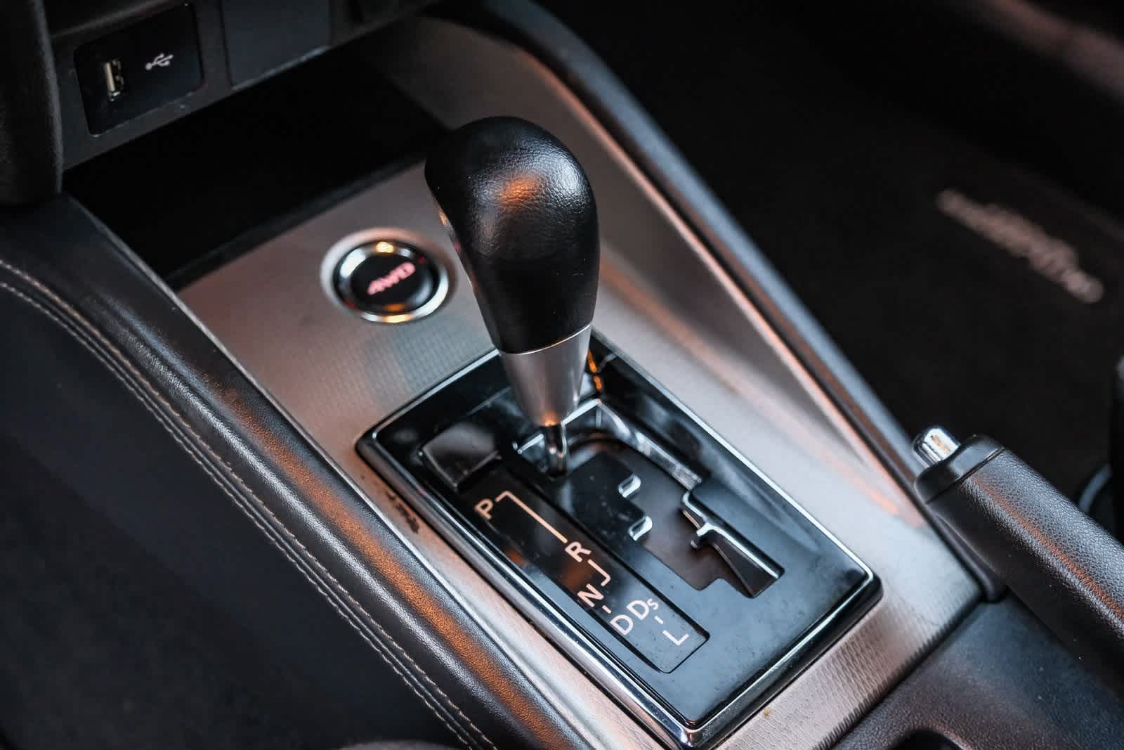 Thumbnail: 2023 Mitsubishi Outlander Sport - 23