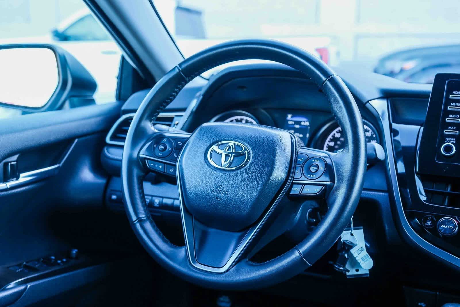 Thumbnail: 2024 Toyota Camry - 17