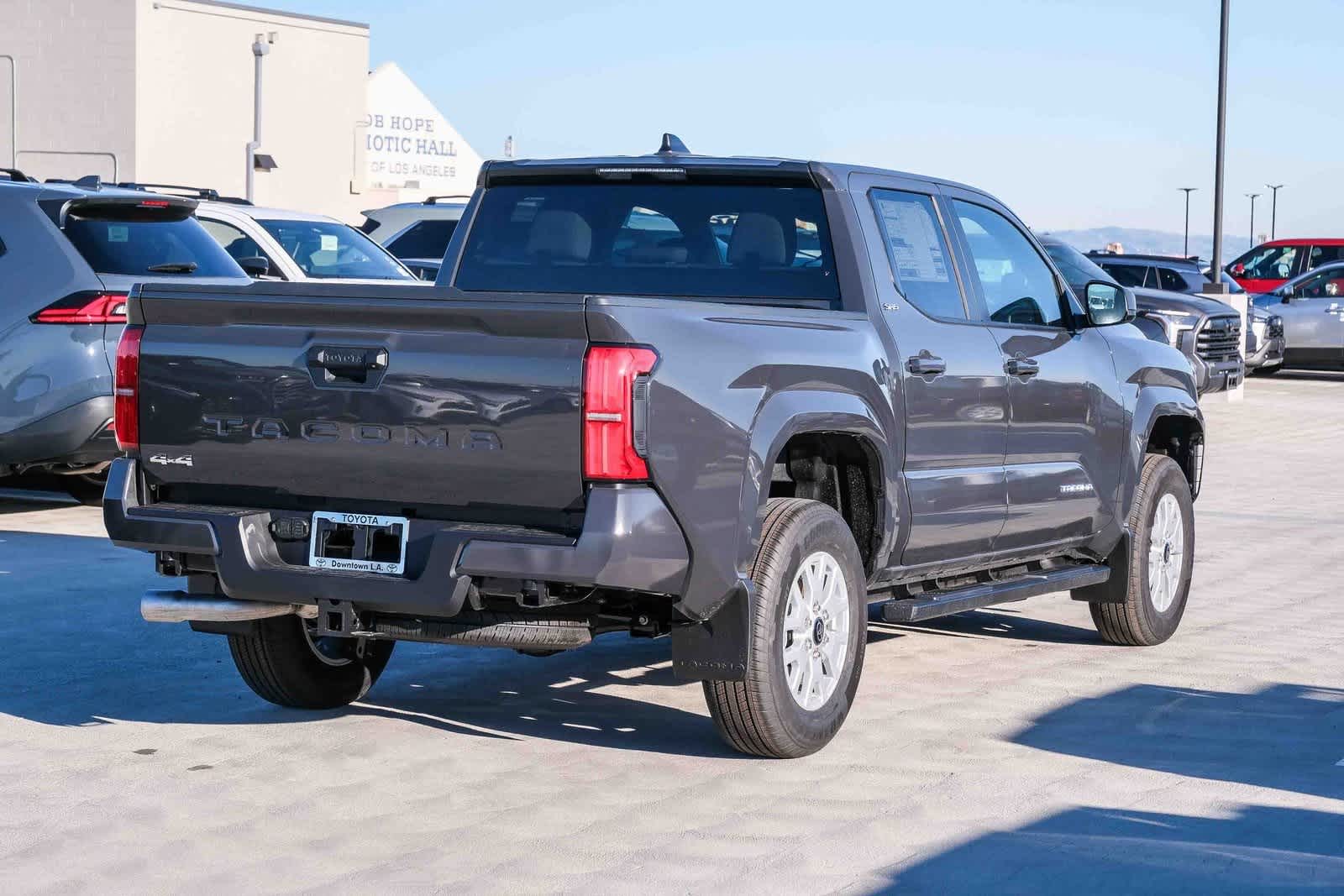 Thumbnail: 2025 Toyota Tacoma - 4