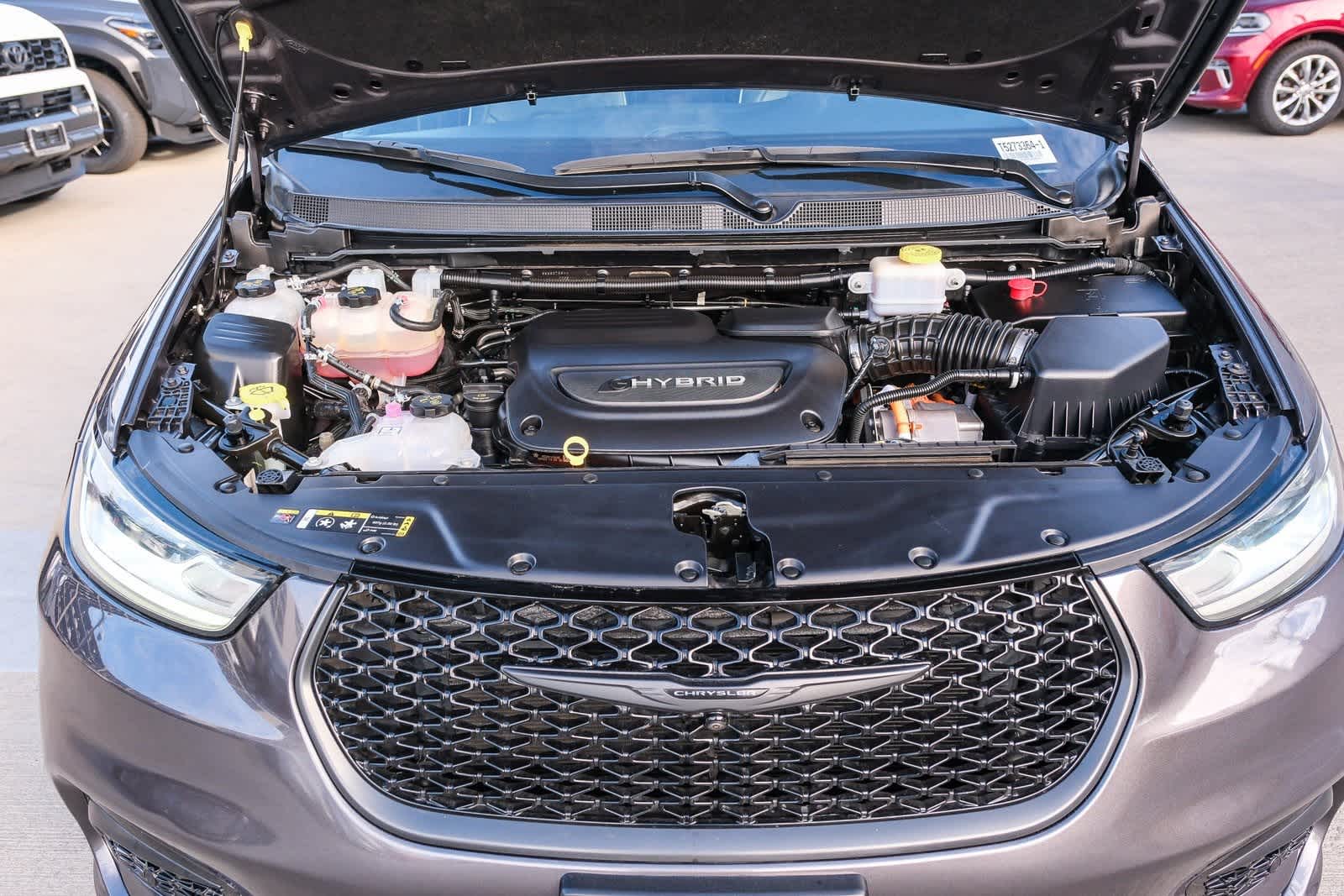 Thumbnail: 2023 Chrysler Pacifica - 26