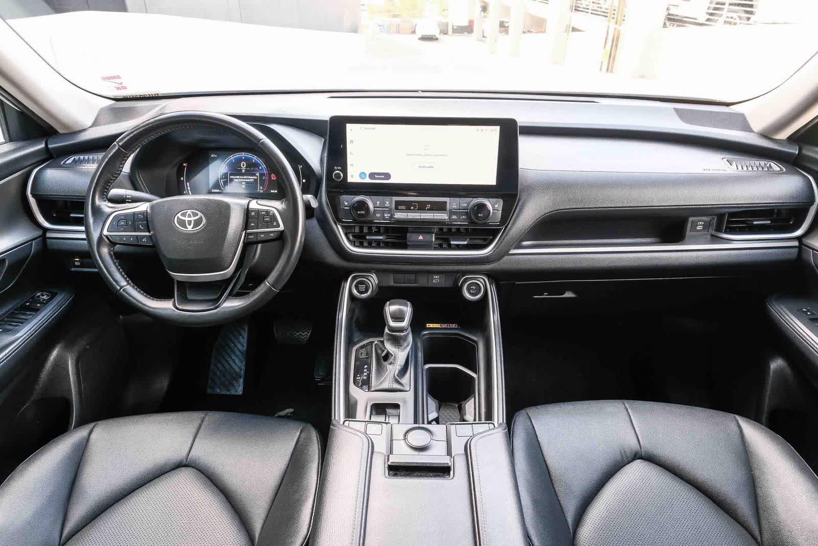 Thumbnail: 2025 Toyota Grand Highlander - 13