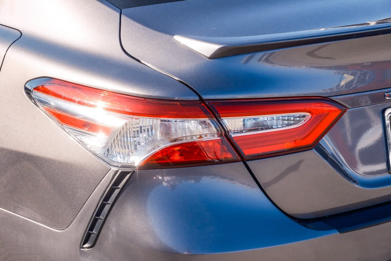 Thumbnail: 2020 Toyota Camry - 7