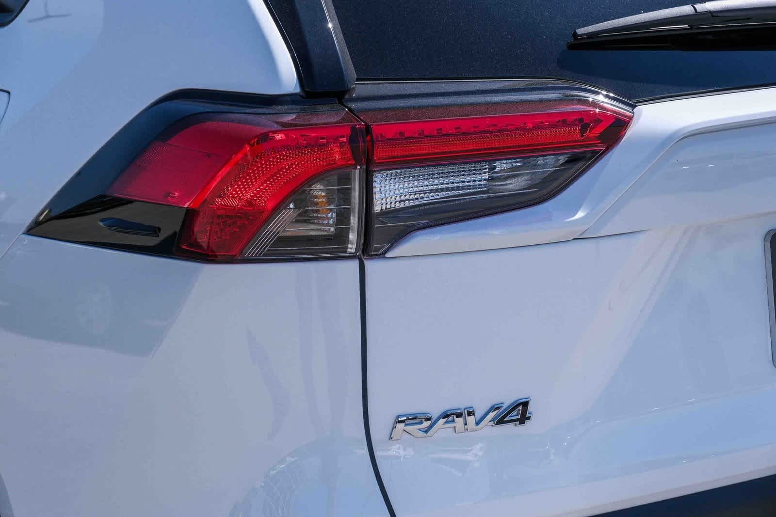 Thumbnail: 2025 Toyota RAV4 - 7