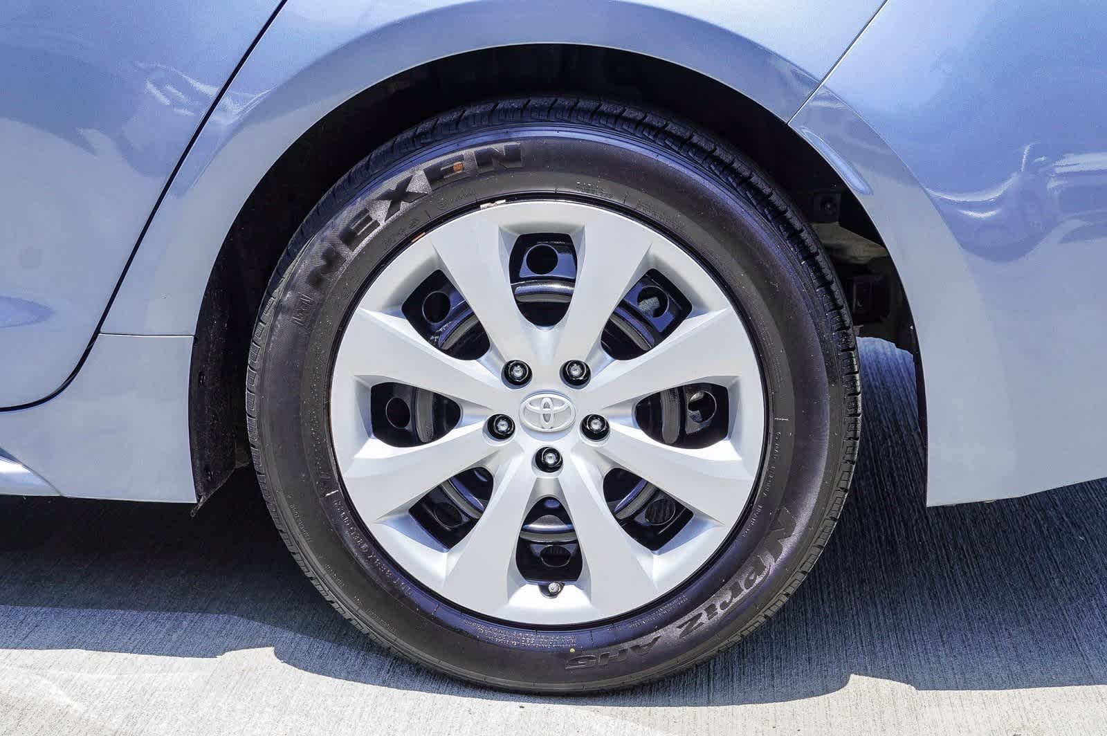 2021 Toyota Corolla LE 9