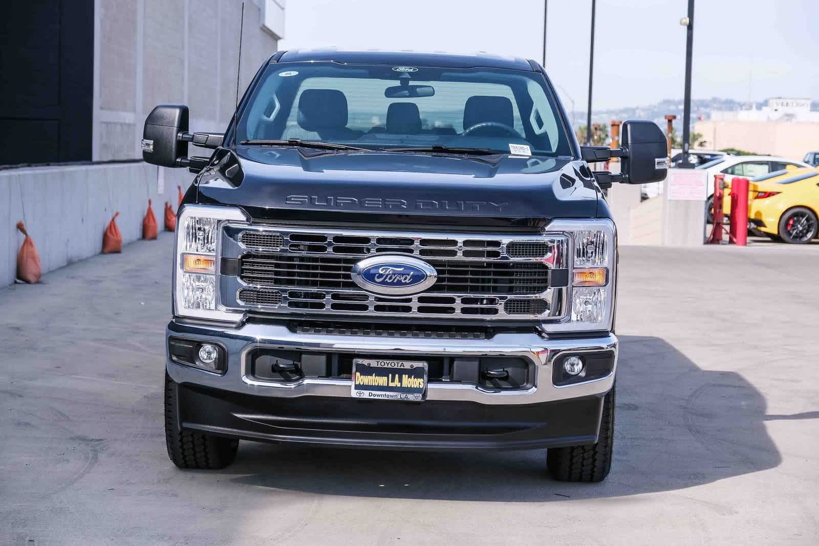 Thumbnail: 2025 Ford F-250 - 2