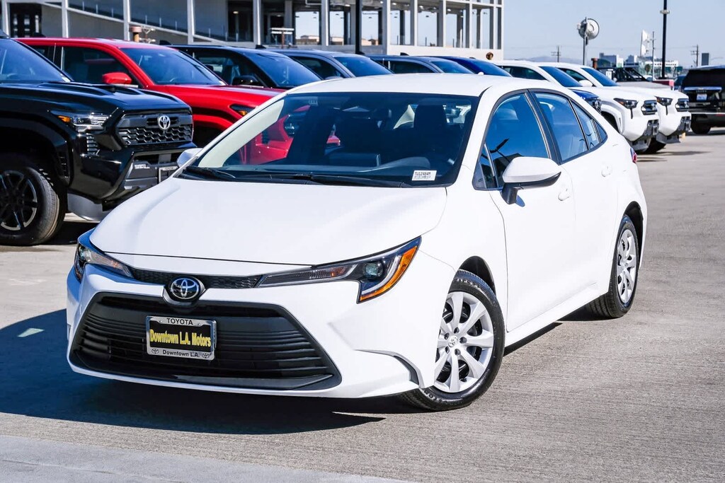 Certified 2025 Toyota Corolla LE Sedan
