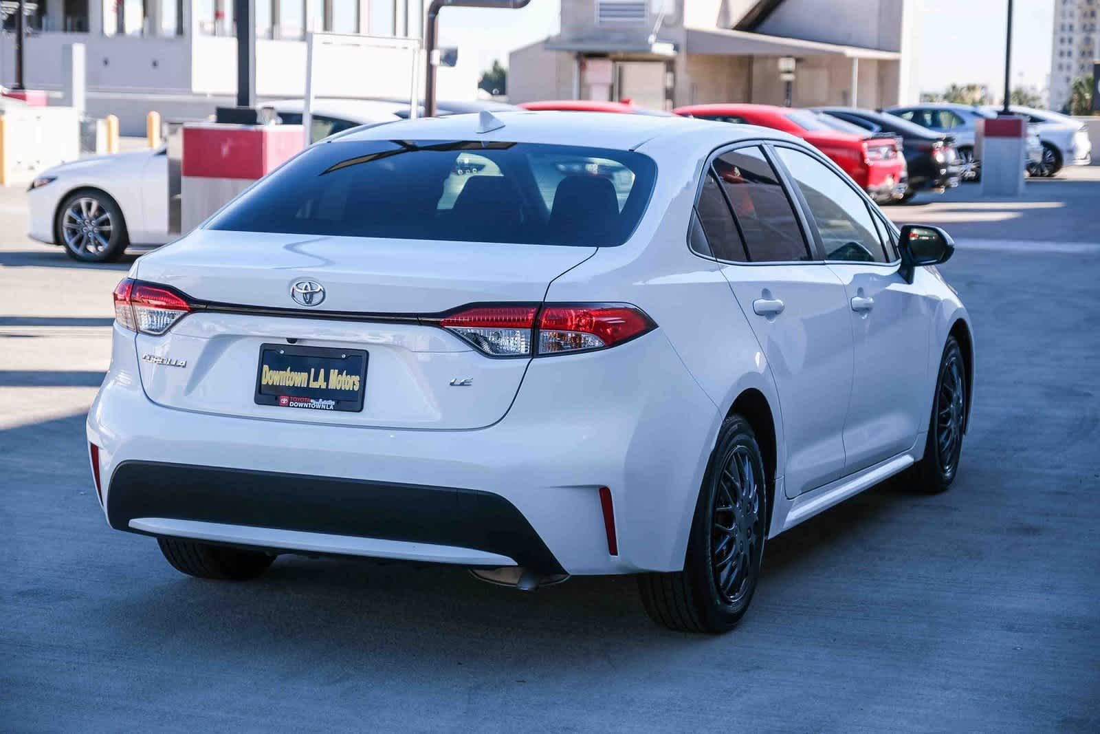 Thumbnail: 2021 Toyota Corolla - 4