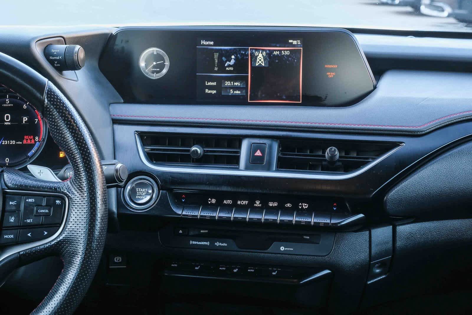 Thumbnail: 2019 Lexus UX - 14