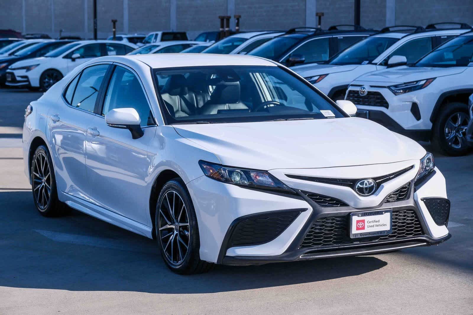 Thumbnail: 2024 Toyota Camry - 3