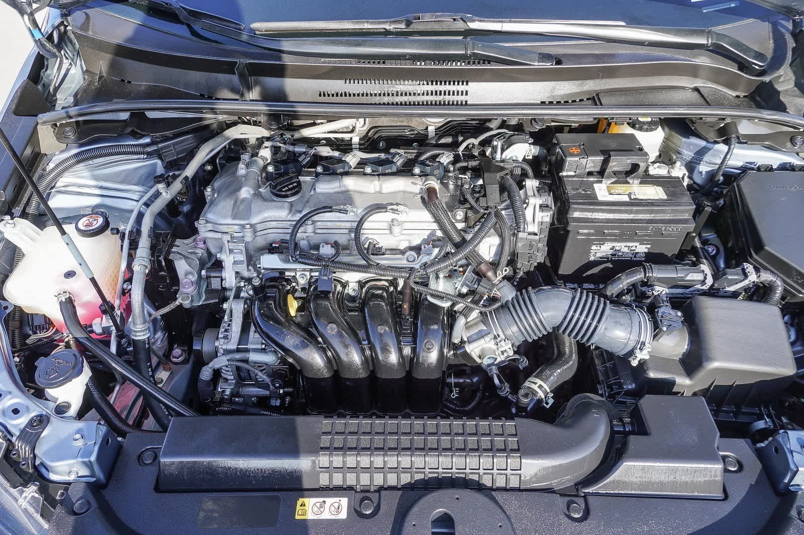 2022 Toyota Corolla LE 27