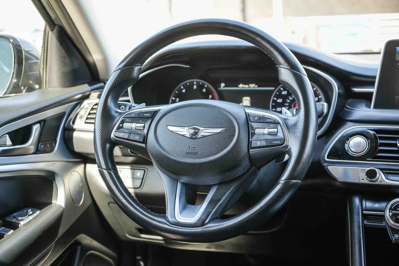 Thumbnail: 2019 Genesis G70 - 15