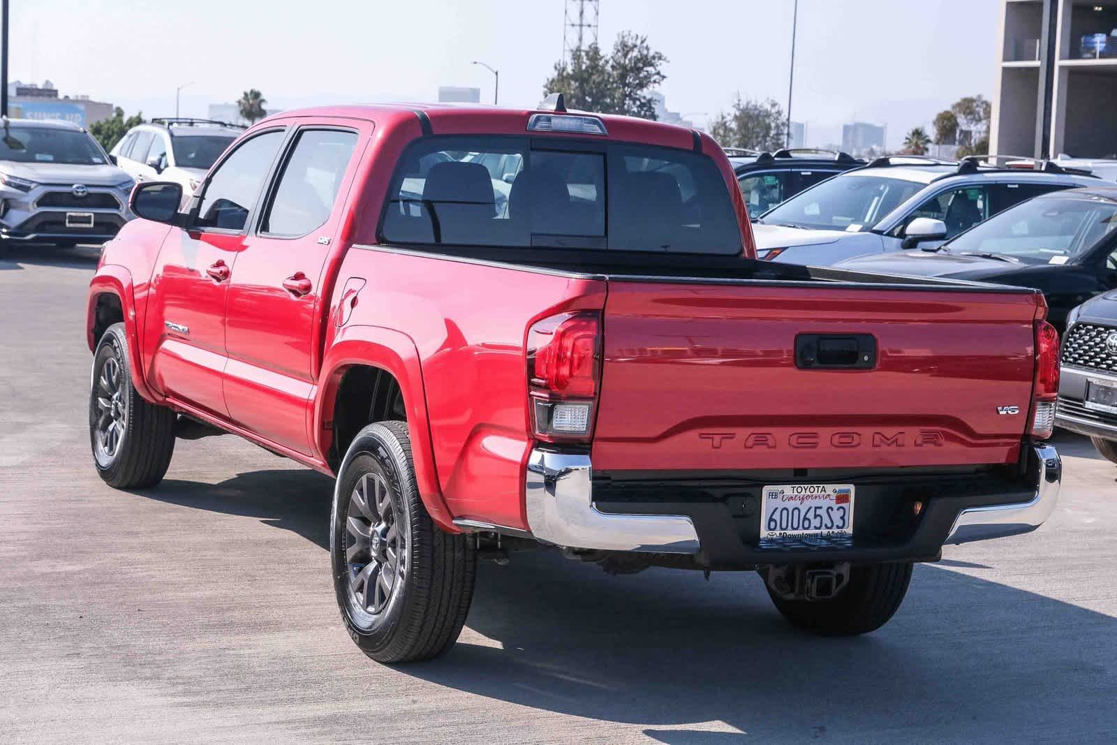 Thumbnail: 2022 Toyota Tacoma - 6