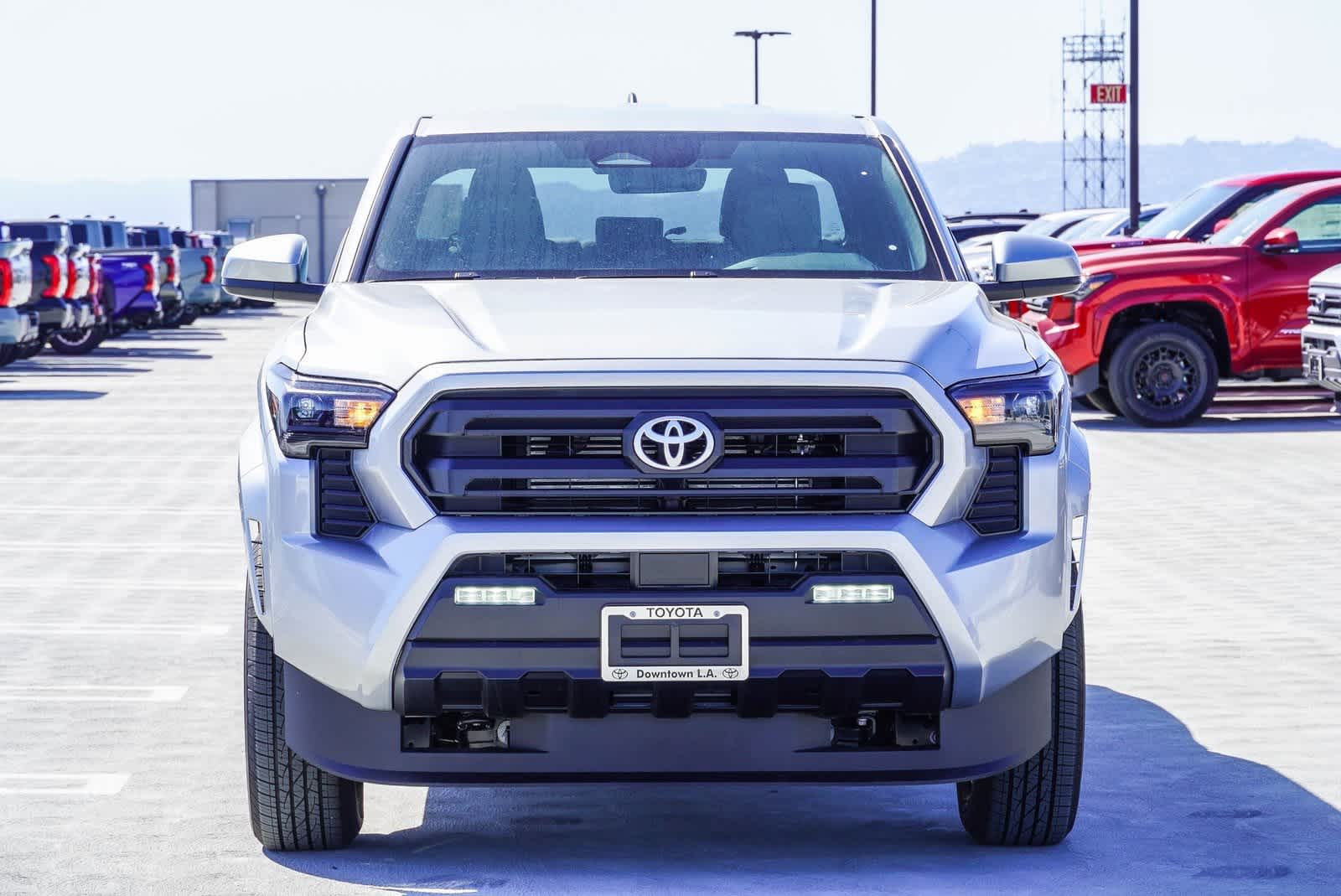2025 Toyota Tacoma SR5 2
