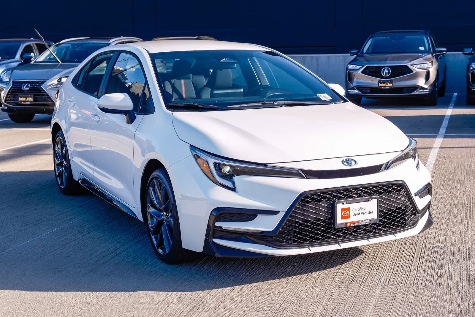 Thumbnail: 2025 Toyota Corolla - 3