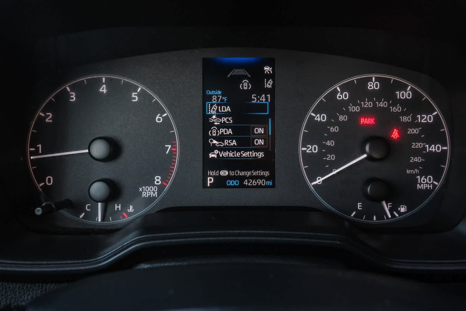 Thumbnail: 2024 Toyota Corolla - 25