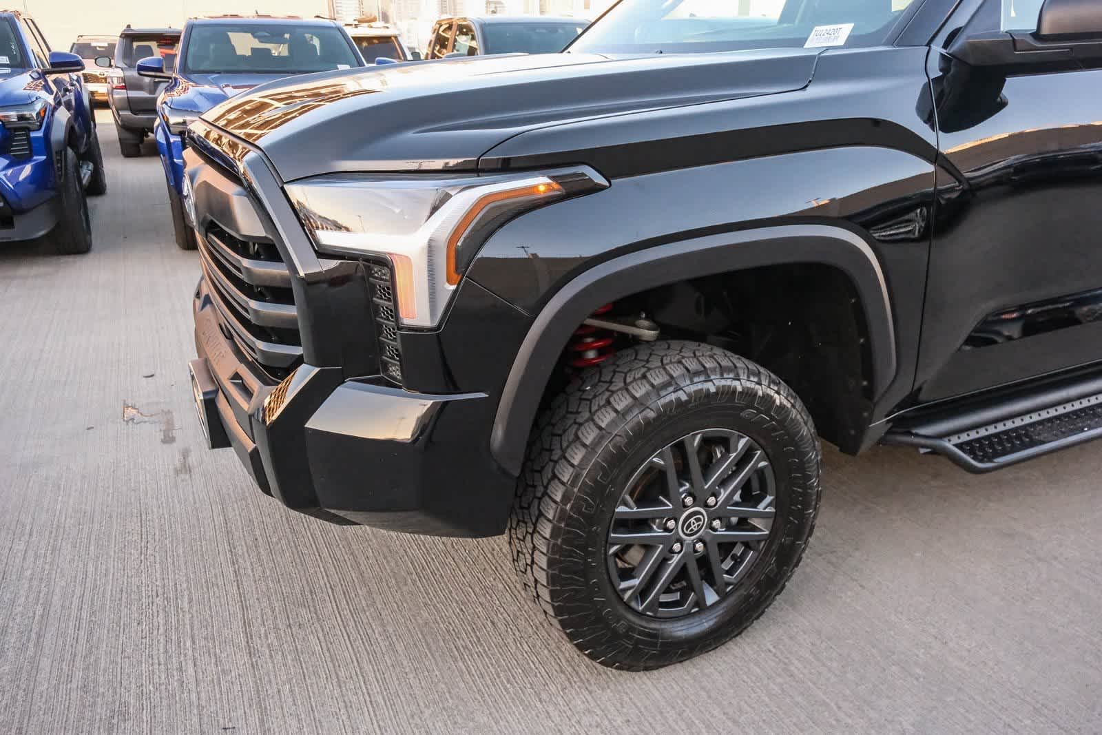 Thumbnail: 2023 Toyota Tundra - 12