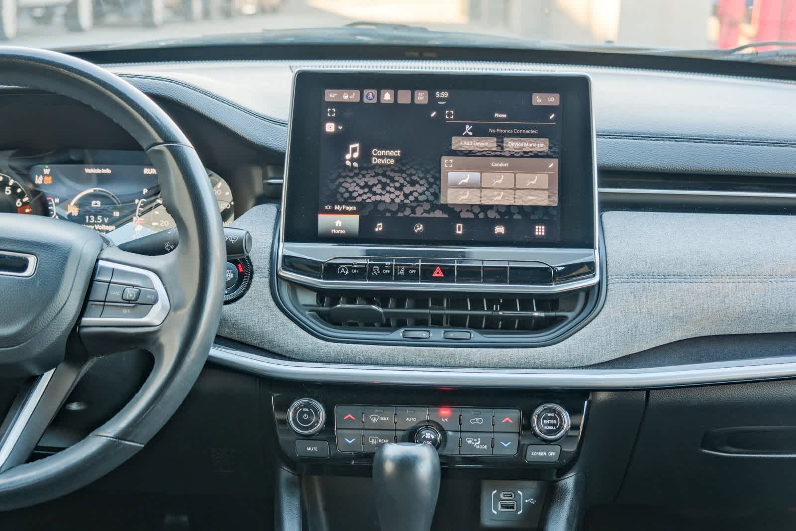 Thumbnail: 2023 Jeep Compass - 14