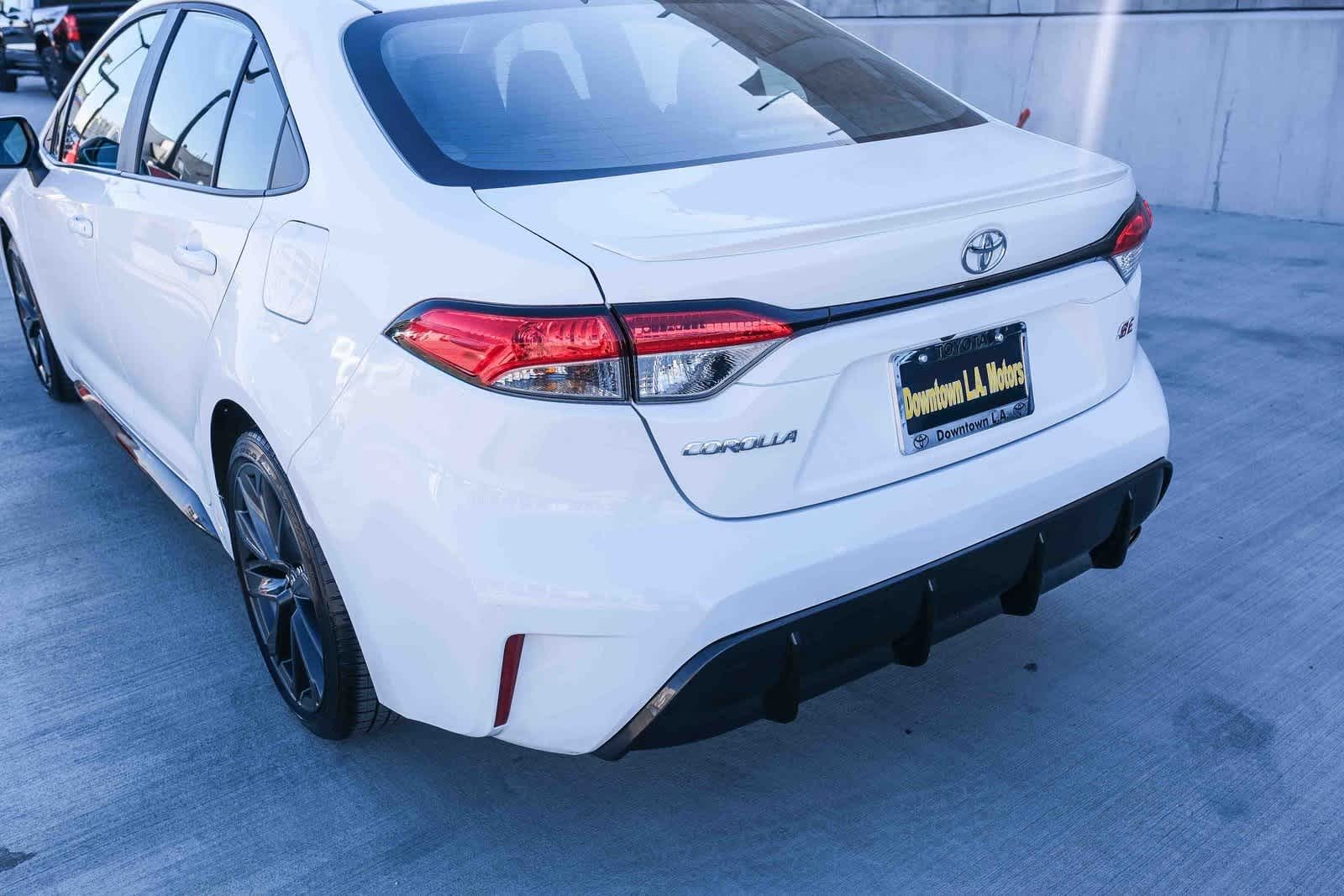 Thumbnail: 2025 Toyota Corolla - 8