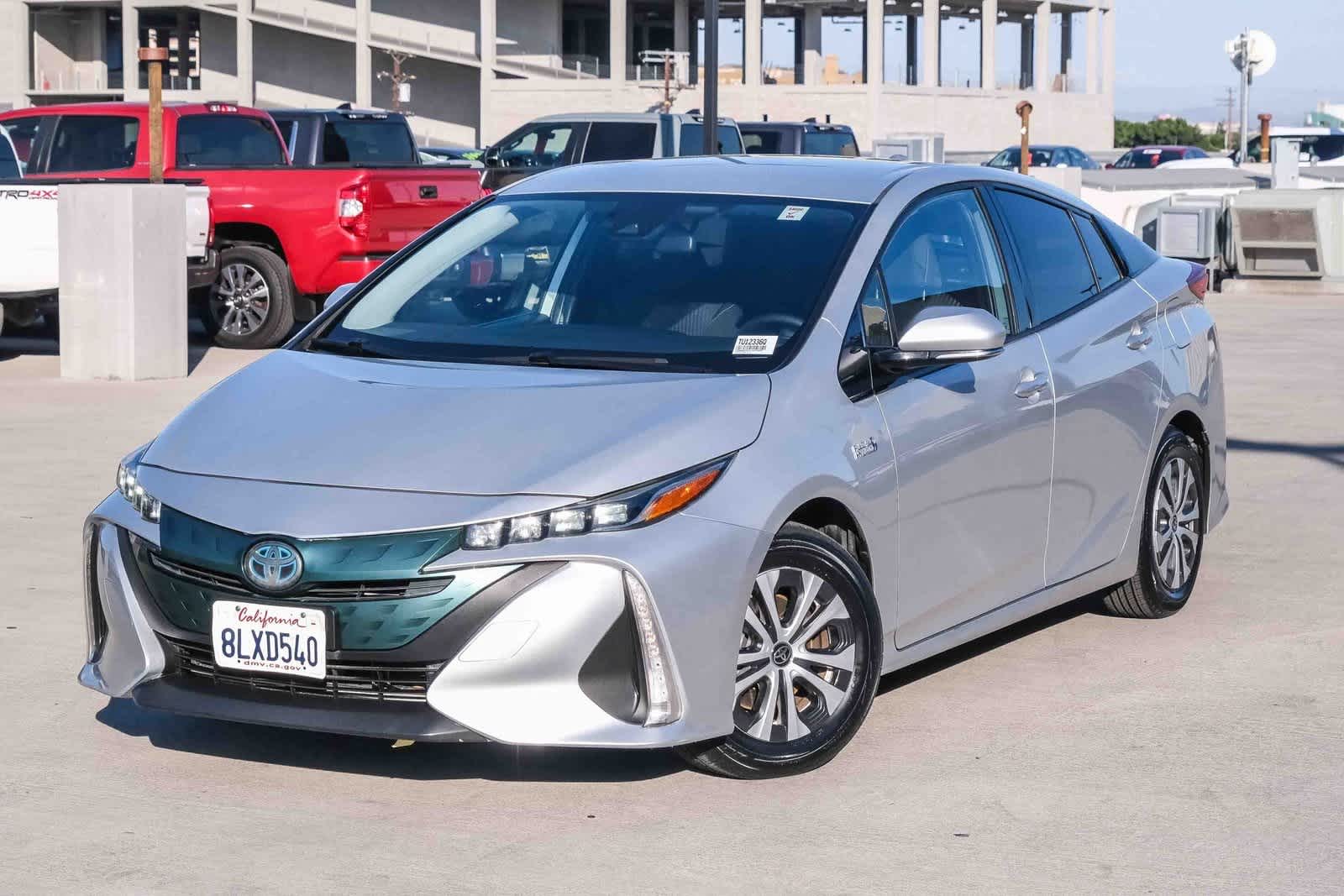 Thumbnail: 2020 Toyota Prius Prime - 1