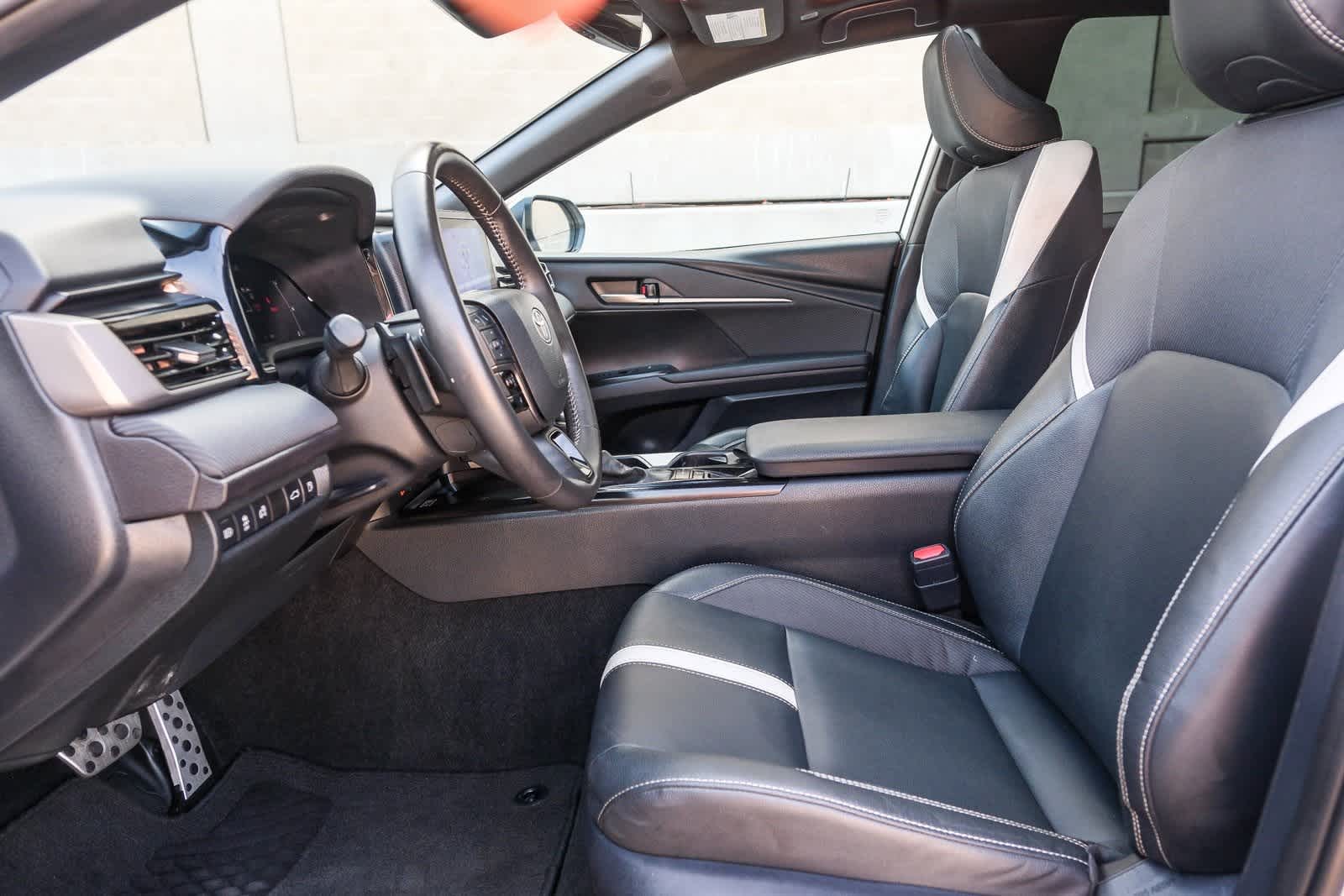Thumbnail: 2025 Toyota Camry - 19