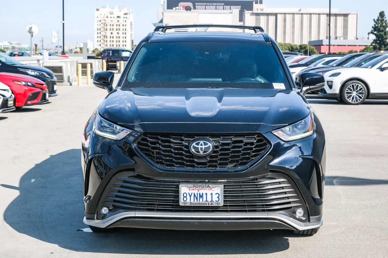 Thumbnail: 2021 Toyota Highlander - 2