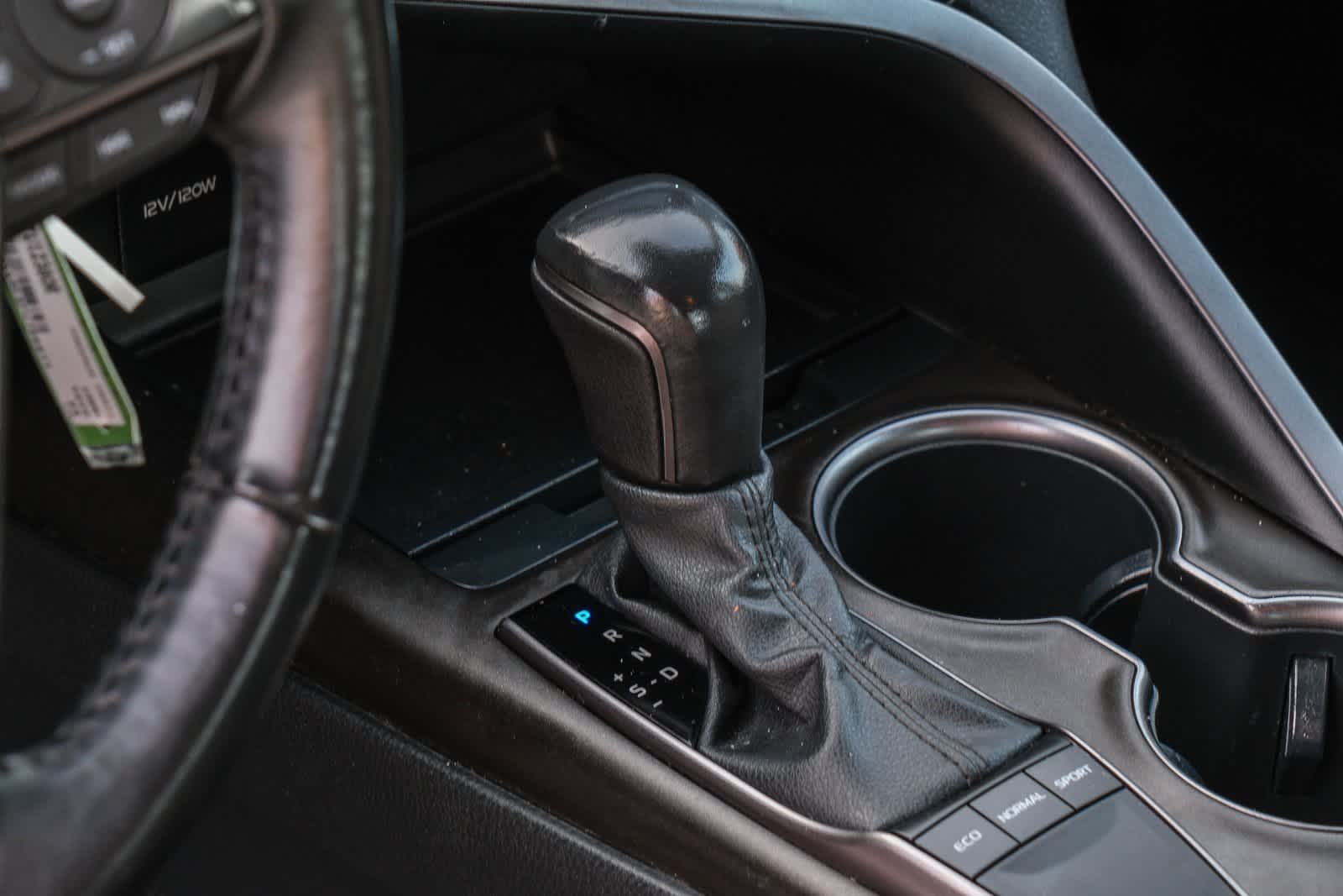 Thumbnail: 2023 Toyota Camry - 21
