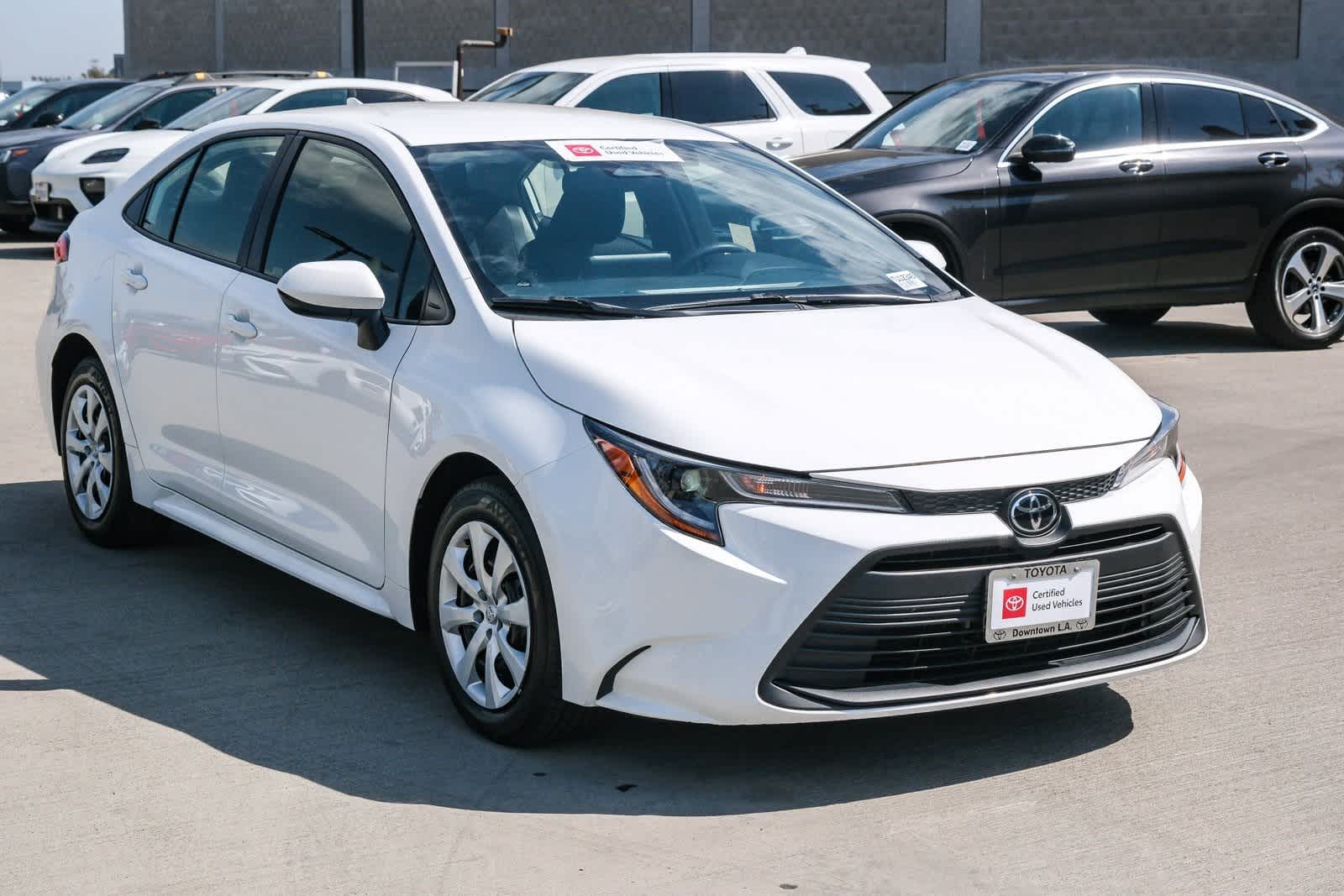 Thumbnail: 2023 Toyota Corolla - 3