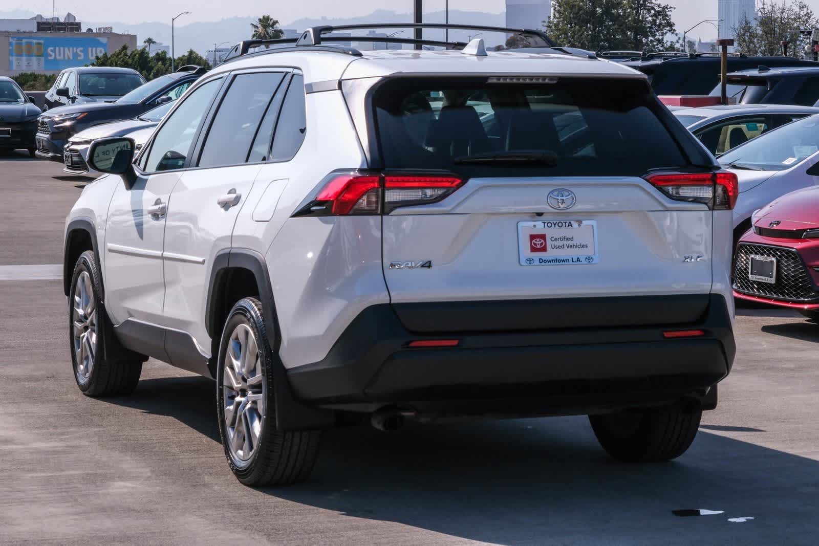 Thumbnail: 2023 Toyota RAV4 - 6