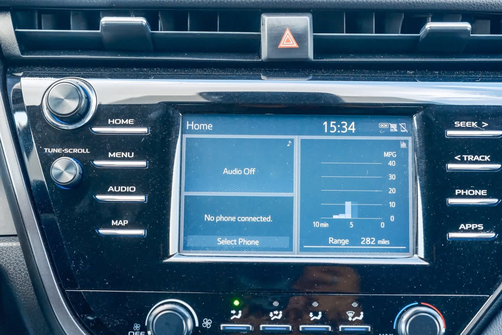 Thumbnail: 2019 Toyota Camry - 15