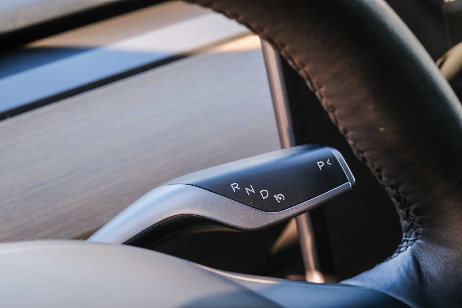 Thumbnail: 2022 Tesla Model 3 - 19