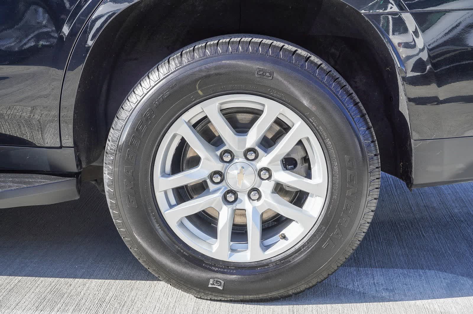 Thumbnail: 2023 Chevrolet Tahoe - 9