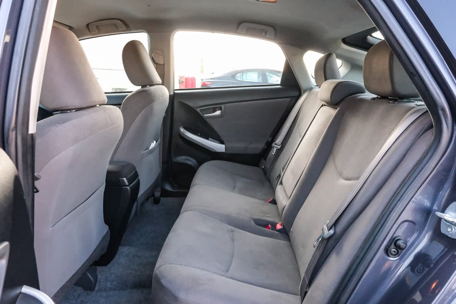 Thumbnail: 2015 Toyota Prius - 19