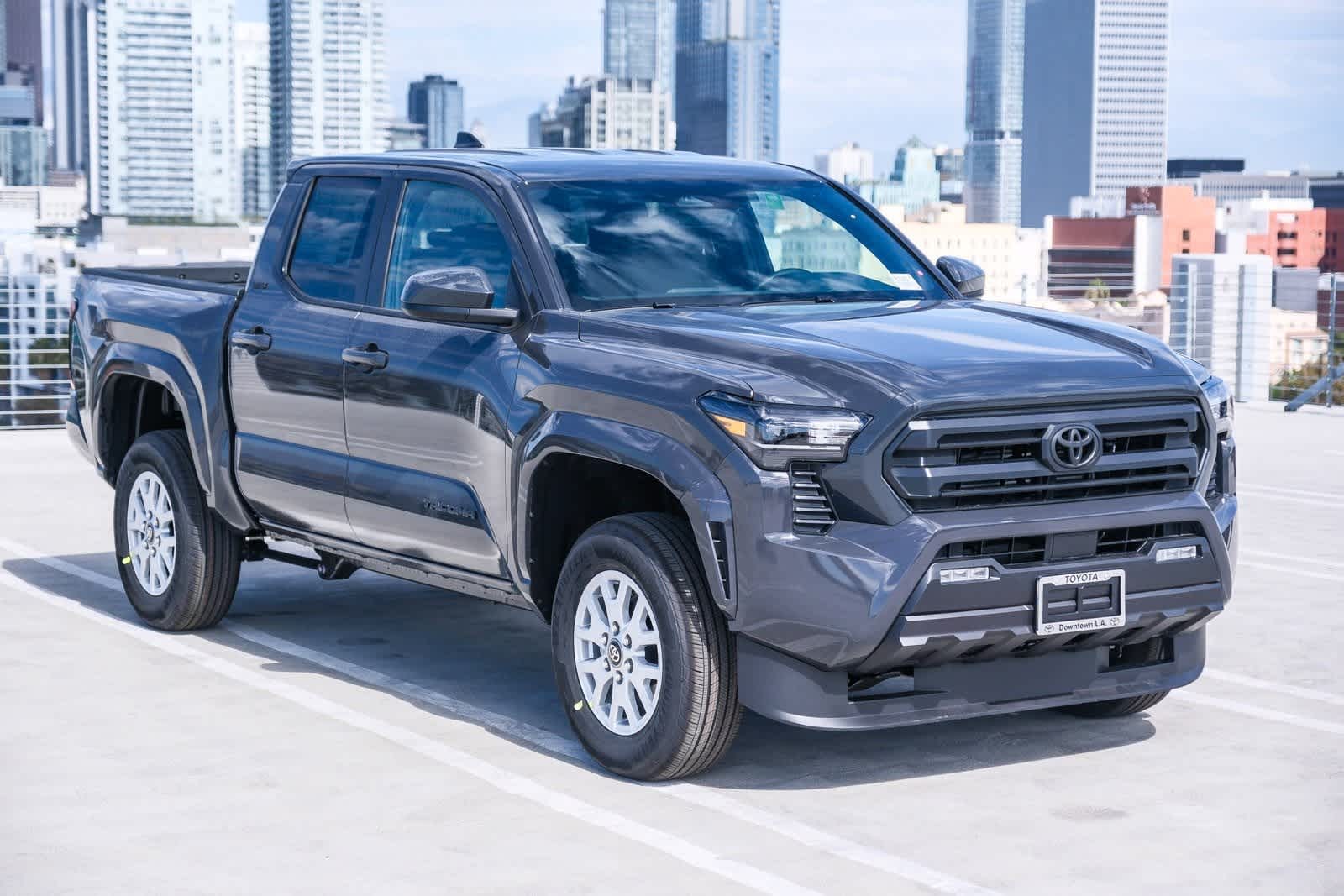 Thumbnail: 2025 Toyota Tacoma - 3