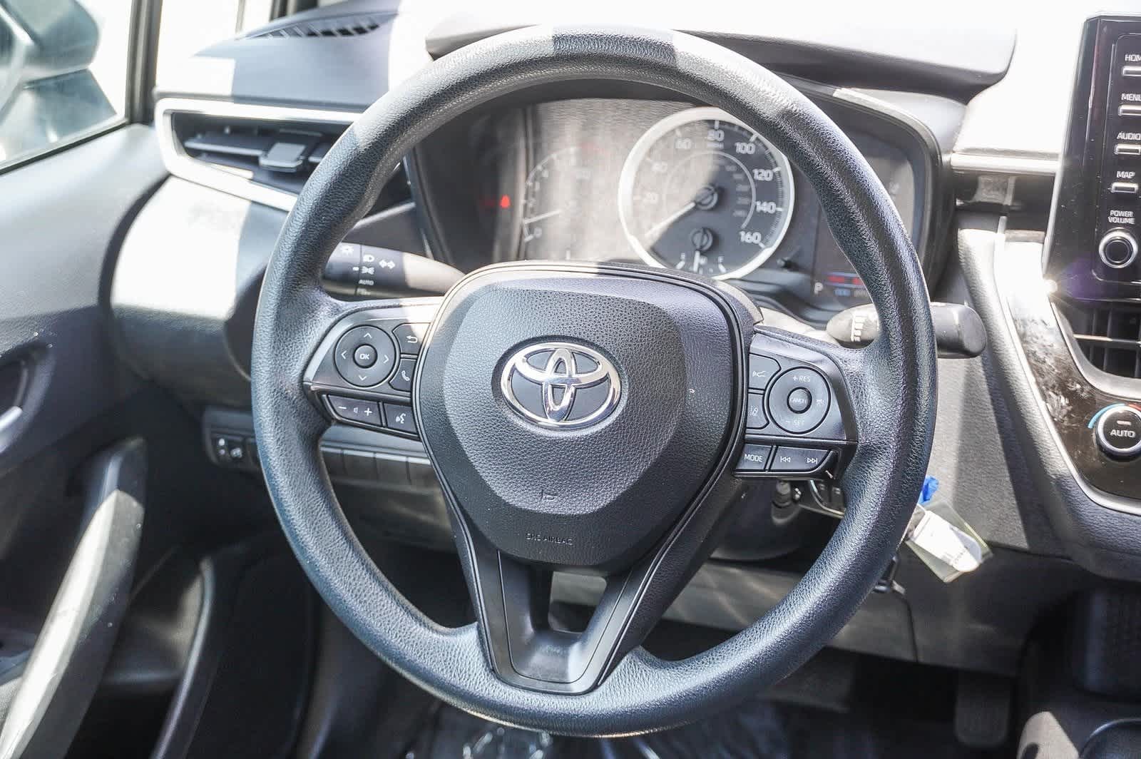 2021 Toyota Corolla LE 16