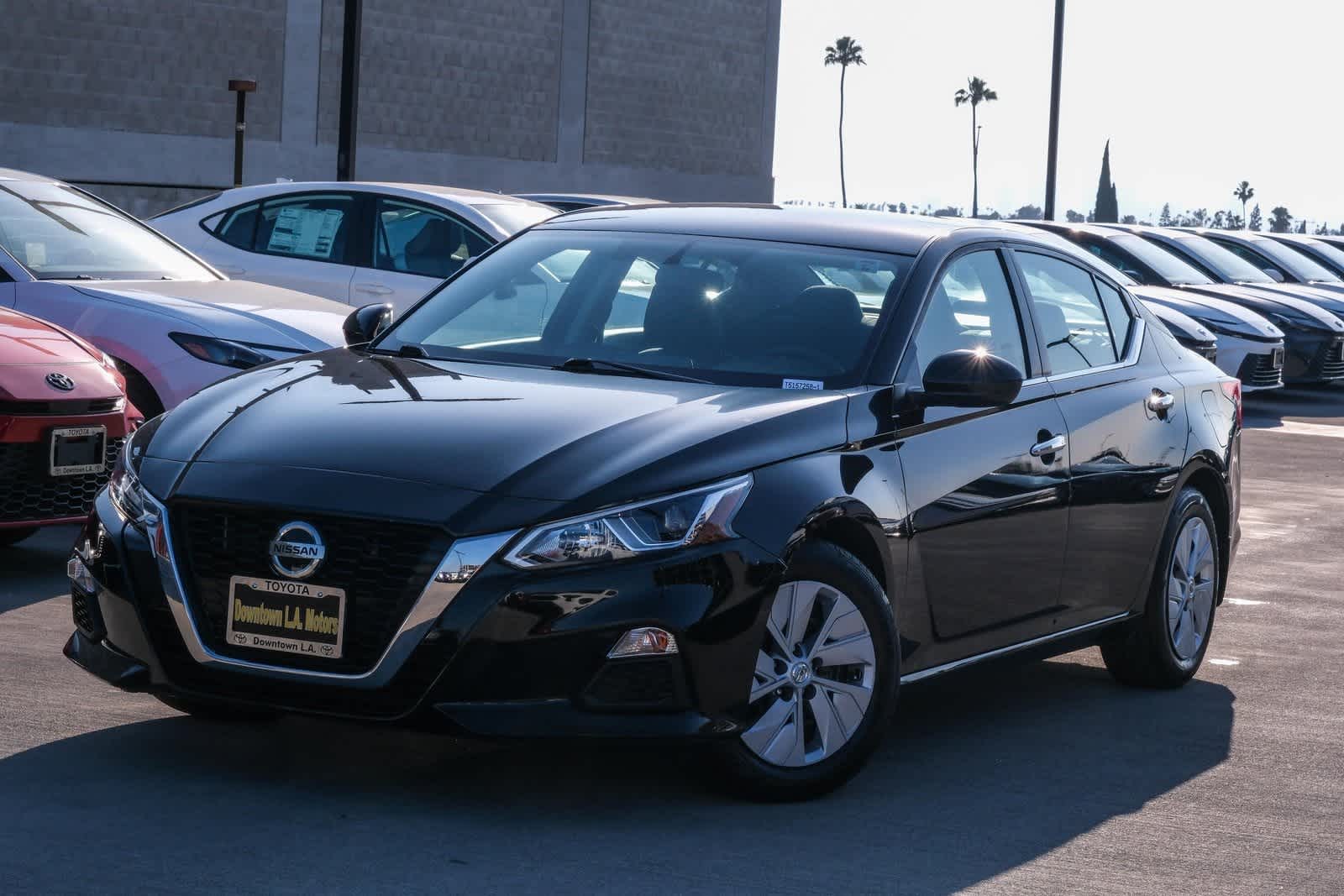 Thumbnail: 2020 Nissan Altima - 1