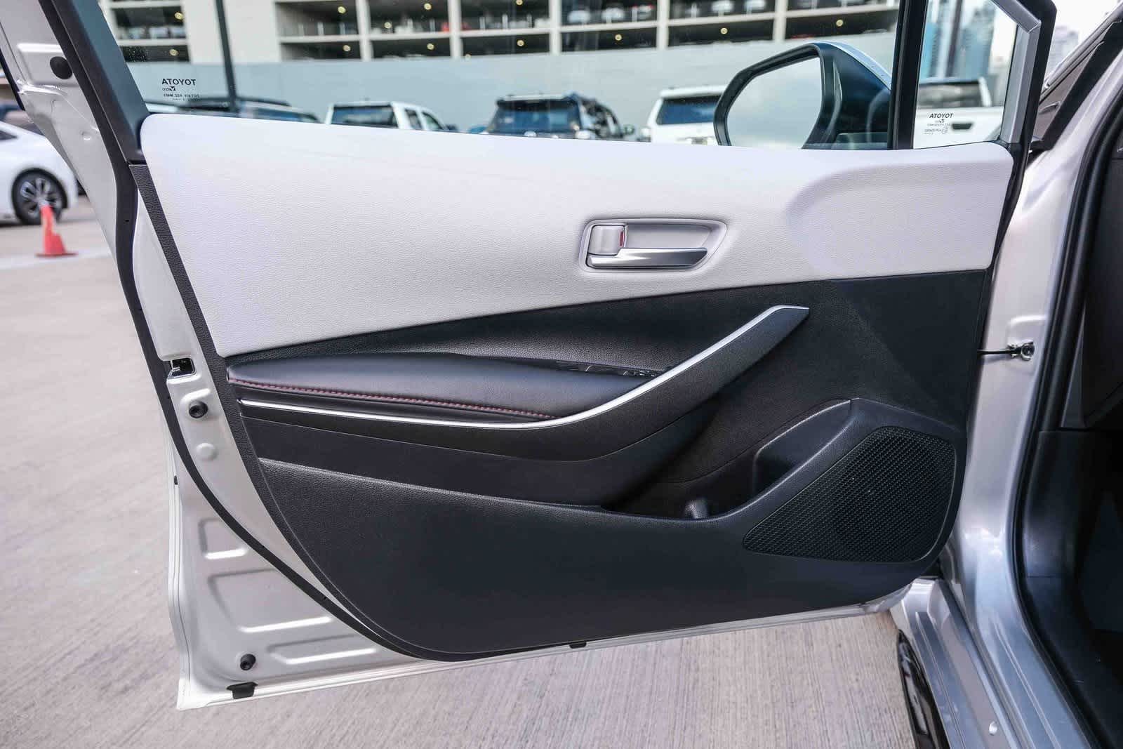 Thumbnail: 2025 Toyota Corolla - 22