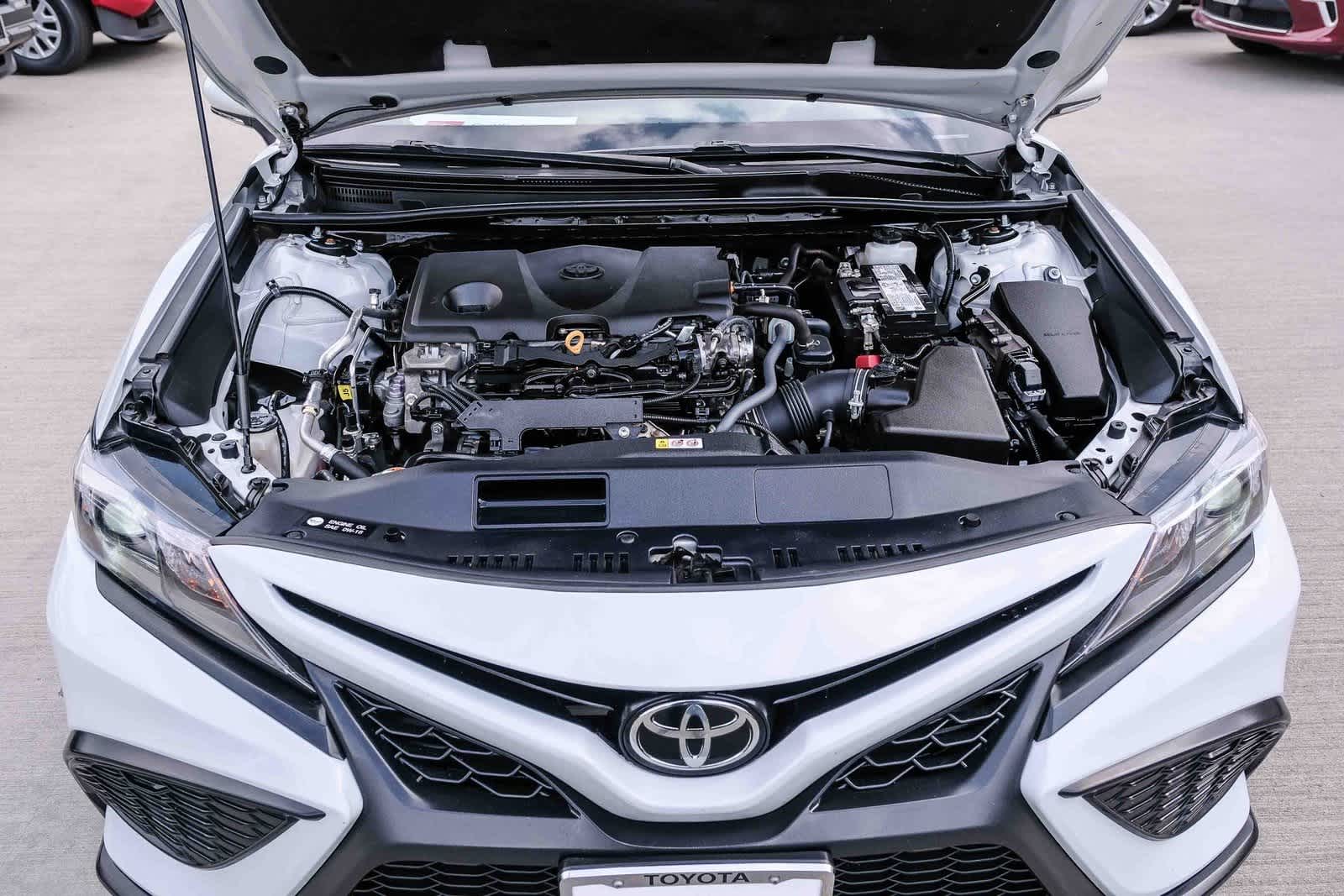 Thumbnail: 2023 Toyota Camry - 28