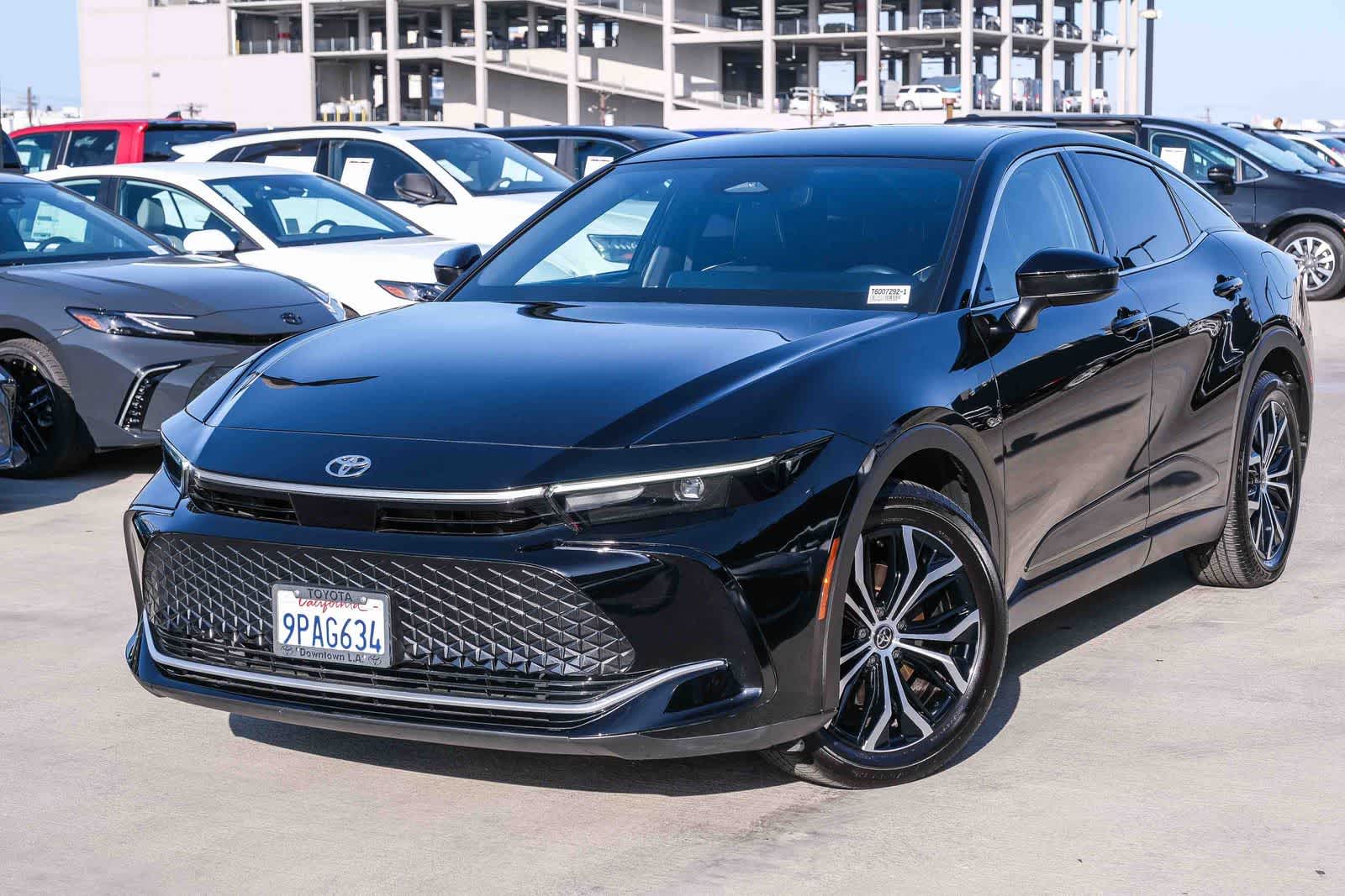 2025 Toyota Crown XLE -
                  Los Angeles, CA