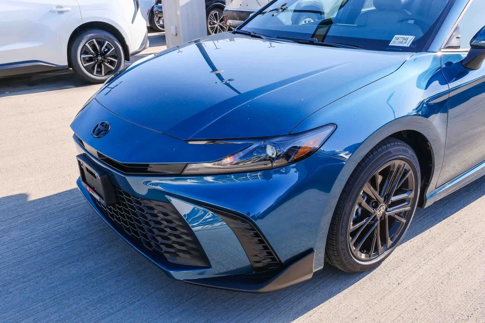 Thumbnail: 2026 Toyota Camry - 12