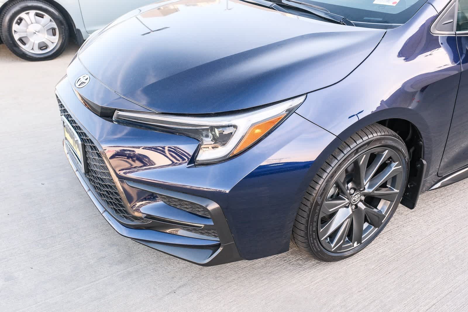 Thumbnail: 2025 Toyota Corolla - 12