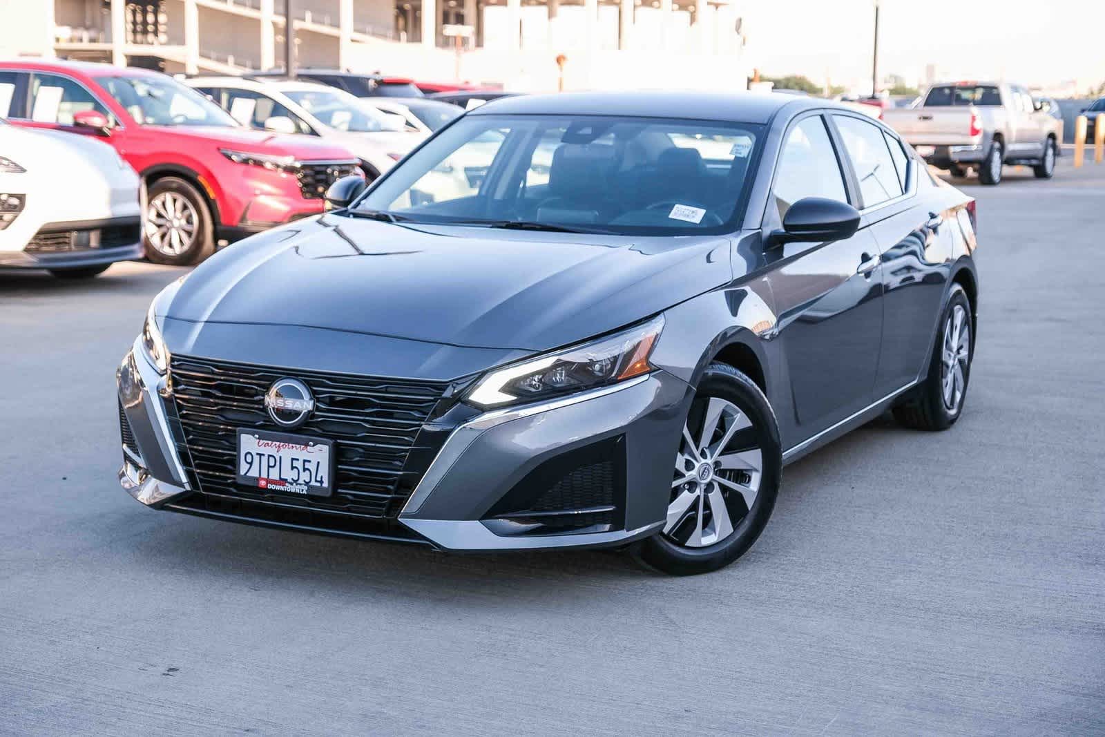 Thumbnail: 2025 Nissan Altima - 1