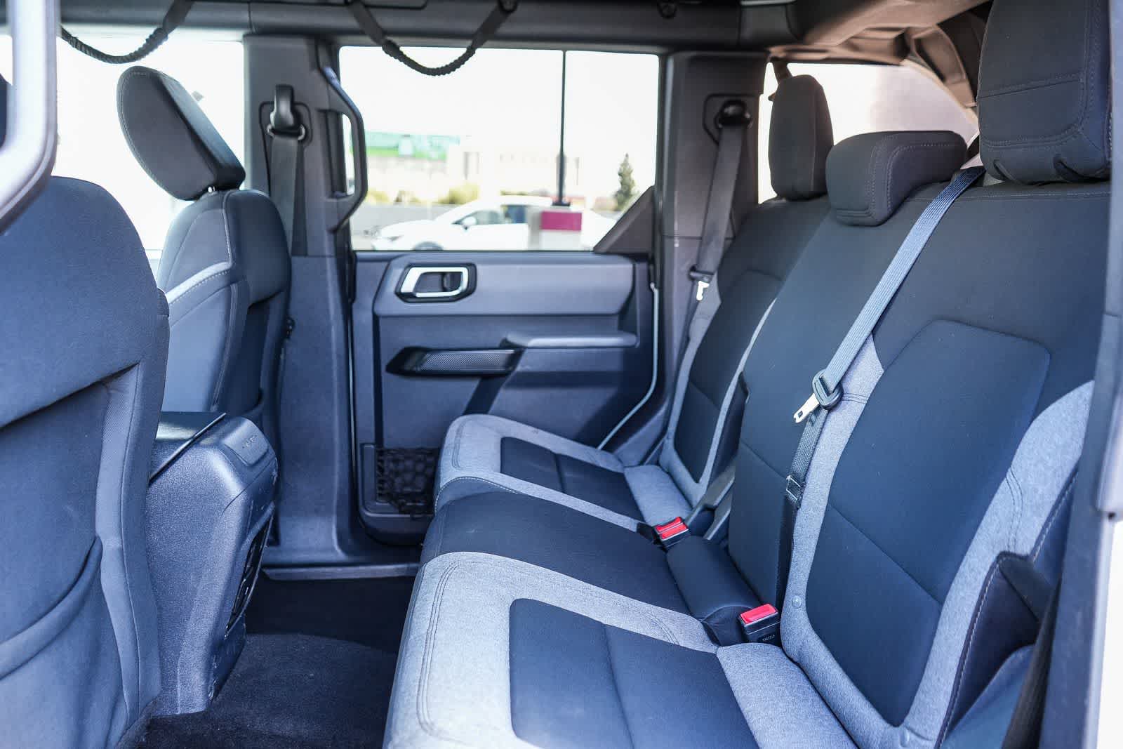 Thumbnail: 2022 Ford Bronco - 18