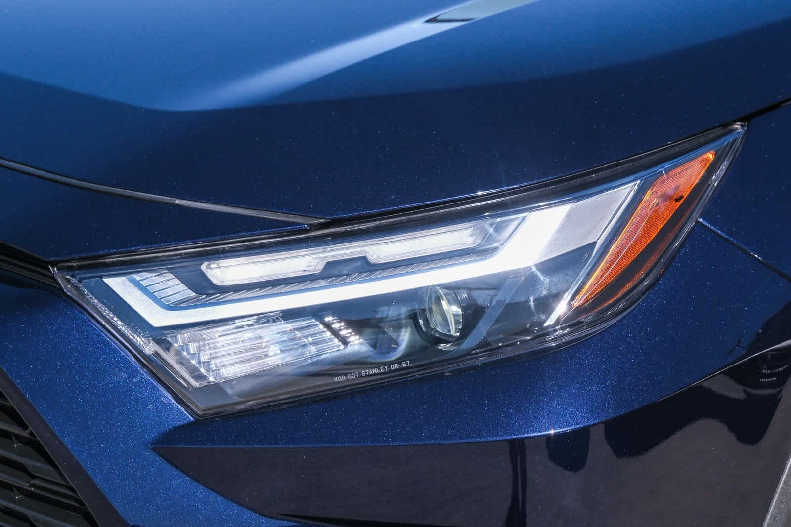 Thumbnail: 2023 Toyota RAV4 - 11