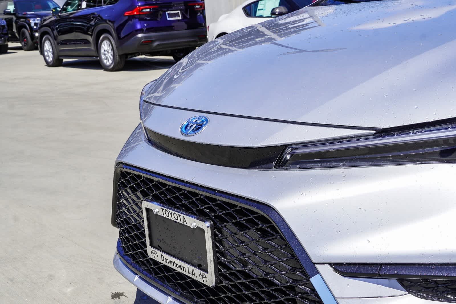 Thumbnail: 2025 Toyota Corolla - 12