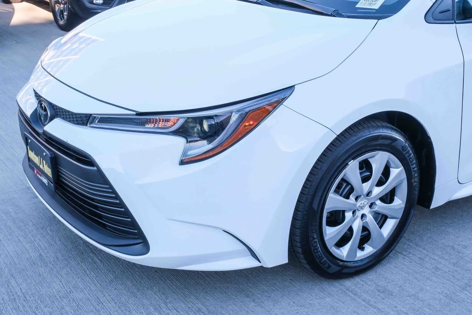 Thumbnail: 2025 Toyota Corolla - 12